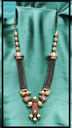 Chandraharam Designs, Designer Mangalsutra, Beaded Wedding Jewelry, Antique Necklace Gold, Etched Jewelry, Mangalsutra Design