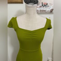 Nwot Wild Fable Target A Line Dress Green Size Xxs A Line Dress Green From Target. Super Cute! Everyday Dress You Can Throw On And Still Look Cute. Nobody Will Ever Know! Casual Bodycon Midi Dress With Square Neck, Casual Square Neck Bodycon Midi Dress, Green Stretch Mini Dress With Square Neck, Green Fitted Casual Bodycon Dress, Green Fitted Mini Dress With Square Neck, Green Fitted Square Neck Mini Dress, Green Stretch Mini Dress For Brunch, Green Stretch Square Neck Dresses, Green Stretch Dresses With Square Neck