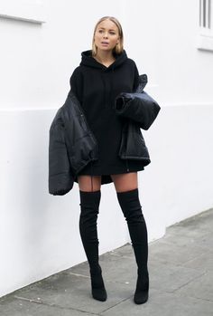 Hoodie Dress Outfit, Moda Paris, K Fashion, Looks Black, Hoodie Outfit, Pinterest Fashion, All Black Outfit, Thigh High Boots, Fall Winter Outfits