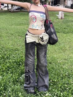 Skull Belt, Embroidered Skull, Y2k Outfits, Cool Fits, Music Note, Swaggy Outfits, Strap Top, Cargo Jeans, Harajuku Fashion