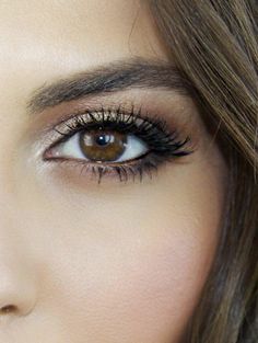 Doe Eyes Make Up, Alat Makeup, Cat Eye Makeup, Eye Makeup Designs, Evening Makeup, Stunning Makeup