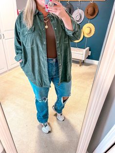 How To Style Straight Leg Jeans, Jeans Bodysuit, Style Straight Leg Jeans, Corduroy Shacket, Layering Style, Plus Size Fall Outfit, Plus Size Fall, Cute Sneakers, Brown Corduroy