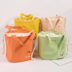 -This linen bag, insulated lunch bag, picnic bag -Each one is high quality and brand new -It made of linen and thermal interior lining (aluminum foil), It provides great insulation for both hot and cold. Durable and easy clean up, just rinse and let dry -Orange/Avocado/Lemon/Peach pattern are so adorable -Two carry handles on top -With white drawstring - This lunch bag is suitable for a round lunch box. --Measurement: Length: 17cm/ 6.69" Depth: 14cm/ 5.51" Width: 16cm/ 6.30" 📒📒Note ❤️ There is Casual Large Capacity Lunch Bag, Casual Rectangular Lunch Box, Large Capacity Lunch Bag, Green Large Capacity Lunch Bag, Large Capacity Green Lunch Bag, Large Capacity Rectangular Lunch Bag For Picnic, Casual Green Bag For Picnic, Casual Green Bag For Picnics, Large Capacity Bucket Bag For Picnic