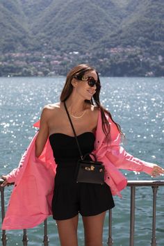 Madrid Outfits, Tamara Kalinic, Beach Party Outfits, Mode Editorials, Outfit Primavera, Europe Outfits, Italy Outfits, Looks Party, Traje Casual