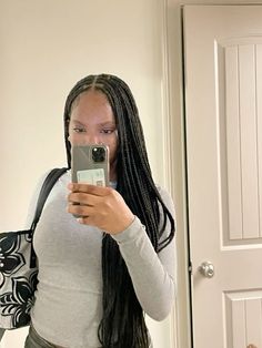 Small Neat Knotless Braids, Fresh Knotless Braids, Mini Knotless Braids Hairstyles, Small Mid Back Knotless Braids, Brown Long Knotless Braids, Knotless Buss Down, Knotless Box Braids Small Color, Black Small Knotless Braids, Turtleneck Outfits For Women