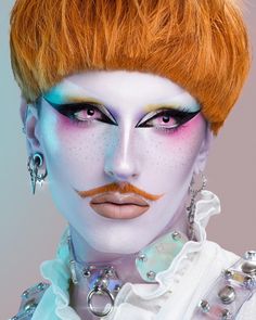 Drag King Makeup, Drag Kings, Artsy Pics, Fem Fashion, Drag King, Avant Garde Makeup