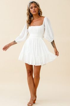 Shop New Dresses | New Dress Styles | Selfie Leslie Cute Head Scarf, White Grad Dresses, Senior Pictures Dresses, Graduation Dress College, Confirmation Dresses, Grad Outfits, White Dresses Graduation, Creative Clothing, Cute White Dress