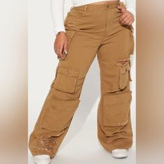 Wide Leg Cargo Pants, Non Stretch, Ripped, Baggy Fit With Pockets All Over, 12" High Rise, 34" Inseam And 22" Leg Opening. Wide Leg Cargo Pants, Jeans Cargo, Fashion Nova Jeans, Cargo Jeans, Baggy Fits, Jeans Pants, Cargo Pants, Flare Jeans, Fashion Nova