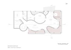 the floor plan for a house with an outdoor swimming pool and hot tub in it