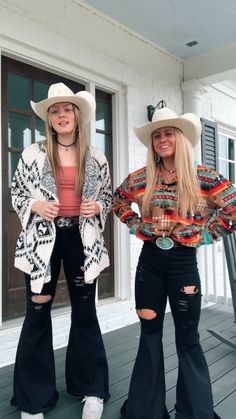 Leah Fish, Cowgirl Outfits For Women, Cute Cowgirl Outfits, Casual Country Outfits, Cowgirl Fashion, Teenage Outfits