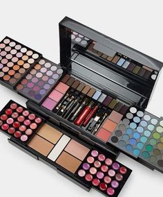 Essential Makeup, Alat Makeup, Private Label Cosmetics, Eye Makeup Techniques, Fancy Makeup, Kids Makeup, Makeup Box, Makeup Essentials