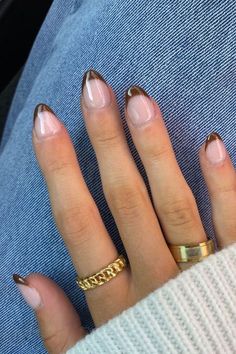 French Tip Nails Matte, Nails Matte Brown, French Tip Nails Brown, Brown Nail Ideas, Tip Nail Ideas, French Tip Nail Ideas, Brown French Tip, Brown French