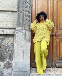 16 Chic Winter Outfit Ideas for Black Women - Fimaan