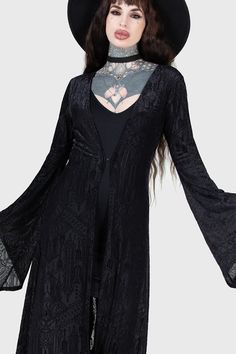 BLESSING IN DEMISE.- Sheer, stretch fabric.- Cathedral velvet design.- Wide, long sleeves.- Maxi length.- Hook + eye closure.- Loose fit.With KILLSTAR branding, 57% Polyamide 28% Polyester 15% Elastane.Machine wash cold (30°c) / Do not bleach / Do not tumble dry / Iron at low temperature / Do not dry clean. Imported. Velvet Duster, Velvet Handbag, Velvet Design, Ballerina Shoes Flats, Blazer And Skirt, Best Handbags, Skirt And Blouse, Evening Outfits, Gala Dresses