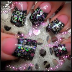 Cute nails<3 Love the stars!! :) Bimbocore Nails, Scene Kid Nails, Kid Nails, Gyaru Nails, Y2k Nail, Polish Art