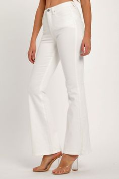 Risen brand white high rise denim flare jeans. Non-distressed denim Traditional 5 pocket jean Zippered fly Rise: 10.5” Inseam: 32.5” 98% Cotton 2% Spandex Machine wash cold Brand: Risen Jeans (RDP5390 white) Risen Jeans, High Rise Flare Jeans, Denim Jewelry, Denim Flare Jeans, Basic Shorts, White Jumpsuit, Large Dress, High Rise Denim, Kimono Jacket