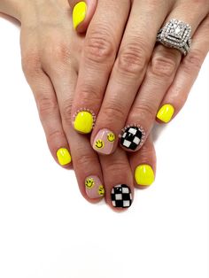 Happy Face Manicure, One Happy Dude Nails, Yellow Checkered Nails, Middle Finger Nail Design, Smile Nails, Checkerboard Nails, Smiley Nails, Checkered Nails, Nails Neon