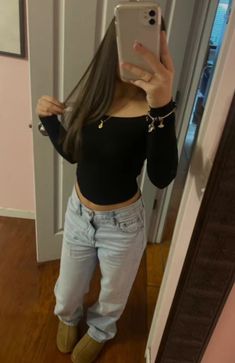 Cute Mall Outfit, 2025 Outfit Trends, Basic Cute Outfits, Freshman Year Outfits, Latina Outfits School, Autumn Rapper, Cute Easy Outfits, Cute Easy Outfits For School, Clean Outfits