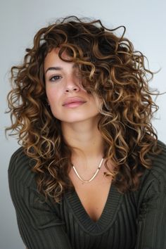 51+ Caramel Balayage Highlights That Exude Warmth Hair Color Ideas For Brunettes With Highlights, Brunette Curly Hair Highlights, Curly Hair Ombre Balayage, Curly Balayage Hair Brunettes, Curly Hair Highlights Caramel, Balayage Hair Curly, Brown Hair Short Bob, Caramel Balayage Curly Hair, Curly Hair Balayage