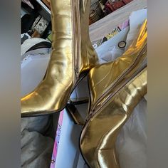 Jeffrey Campbell Gold Boots. Great Winter Boots, Really Comfortable. Have Only Worn Once (Unfortunately I Have To Give Away Lots Of My Shoes For Space) So They Look Brand New! In Their Box And Packets For Protection. ***Important Info** If You Tend To Struggle With Ankle Boots And Closing The Zipper Because Of Thick Ankles, Then These May Fit Tight Because Of The “Area Around The Ankle/Start Of The Calf” Where The Zipper Ends Is Narrow. Gold Fitted Leather Boots, Fitted Gold Leather Boots, Gold Boots With Round Toe And Medium Width, Gold Ankle-high Boots With Reinforced Heel, Gold Ankle-high Boots For Evening, Gold Heeled Boots With Reinforced Heel And Round Toe, Formal Gold Closed Toe Boots, Retro Pointed Toe Boots For Party, Retro Pointed Toe Party Boots