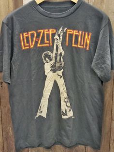 Led Zeppelin 100% Cotton New Vintage Band T-Shirt (Back View) - Vintage Band Shirts Vtg T Shirt, Double Neck Guitar, Whimsigoth Style, Witches Book, Types Of Cotton Fabric, Vintage Band Shirts, Led Zeppelin T Shirt, Led Zeppelin Shirt, Vintage Band T Shirts