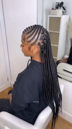 Cornrow Hairstyles With Braids, Latest Cornrow Hairstyles, Braided Up And Down Hairstyles, Best Braided Hairstyles, Different Braids Styles For Black Women, Knotless Braids With Front Design, Braid Style Ideas, New Knotless Braid Styles, Haïr Style For Braids