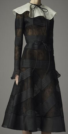 2014 Runway, Fall 2014 Fashion, Valentino Fashion, Valentino Couture, Valentino Women, Review Fashion, 2014 Fashion, Fall 2014, Looks Style