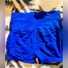 Good Larma Running Shorts In Radiant Blue Color Is Like A Royal Blue Beautiful Color For Layering, The Gym, Or Errands True Gem Stone Color Iykyk! M/L Size Ask Questions Bundle! Fp Movement, Gem Stone, Blue Shorts, Running Shorts, Stone Color, Beautiful Colors, Royal Blue, Layering, Free People