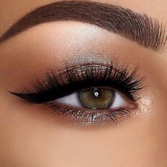 Divine Makeup, Eye Makeup Guide, Blusher Makeup, Makeup Looks For Green Eyes, Eyeshadow For Brown Eyes, Makeup Artistry, Pat Mcgrath