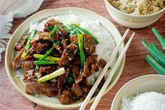 The Best P.F. Chang’s Mongolian Beef Copycat Recipe P F Chang, Homemade Egg Rolls, Asian Dish, Mongolian Beef Recipes, Beef Sauce, Mongolian Beef, Marinated Steak, Chicken Fried Rice, Flank Steak