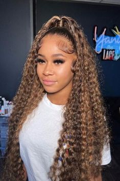 Colored Human Hair Wigs, Deep Wave Lace Front Wigs, Water Wave Hair, Curly Lace Frontal, Highlight Wig, Frontal Wig Hairstyles, Birthday Hairstyles, Protective Hairstyles Braids, Frontal Hairstyles