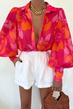 Fleetwood Blouse - Amisha Pink Balloon Sleeve Blouse, Floral Print Shirt, Mode Inspo, Loose Blouse, Looks Chic, Elegant Shirt, Floral Print Blouses, Lantern Sleeve, Care Label