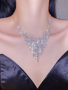 Sku CY-!119067 Material Rhinestone , Alloy Feature Tasseled Occasion Banquet , Vintage Type Necklaces Accessories , Dainty Necklace Color SILVER Size One_size Please consult the size chart we provide for this item's measurements to help you decide which size to buy.Please note: There may be 1-3cm differ due to manual measurement. CMINCH Diameter One_size 20-50 Dazzling Dangle Necklaces For Parties, Crystal Jewelry With Rhinestone Fringe As Gift, Crystal Rhinestone Dangle Necklace With Bling, Dangle Necklace With Bling For Party, Dangle Bling Necklace For Party, Party Dangle Rhinestone Necklace With Bling, Party Rhinestone Dangle Necklace With Bling, Party Bling Dangle Rhinestone Necklace, Party Crystal Dangle Necklaces