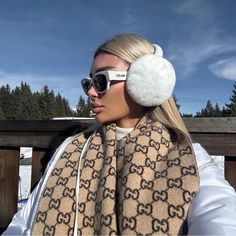 Celine White Sunglasses Authentic Comes With Box New With Box Colorado Fashion, Ski Trip Outfit, Celine Accessories, Florida Fashion, Trip Outfits, White Sunglasses, Luxury Girl, Gucci Fashion, Pretty Selfies