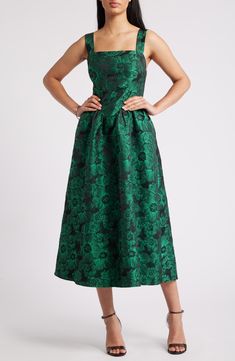 Rich floral brocade amplifies the elegant style of a subtly flared midi dress that's ready for your next occasion. 48 1/2" length (size Medium) Square neck Sleeveless Smocked back Lined 93% polyester, 7% nylon Machine wash, dry flat Imported Green Fits, Maternity Shops, Lingerie Romper, Designer Clothes For Men, Tea Dress, Women's Summer Fashion, Hunter Green, Nordstrom Dresses, Elegant Style