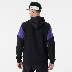 Keep fit and discover the sector's latest new releases to perform sports with the best guarantees! Purchase Unisex Hoodie New Era NBA Colour Insert LA Lakers Black at the best price and enjoy a healthy life!Type: SweatshirtMaterial: 80 % cotton20 % PolyesterColour: BlackGender: MenRecommended age: Adults

SKU: S64119874 Black Hoodie With Drawstring For College, Urban Black Hoodie For College, Black Urban Hoodie For College, Purple Sportswear Hoodie For Streetwear, Black Throwback Hoodie For Streetwear, Black Sportswear Hoodie For College, Black Throwback Winter Hoodie, Rugby Balls, Mountain Outfit