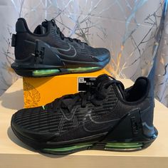 Brand New In The Box Low-top Basketball Sneakers With Air Cushioning, Nike Black Basketball Sneakers, High Top Basketball Shoes, Nike Cleats, Nike Waffle, Nike Id, Nike Pegasus, Nike Air Zoom Pegasus, Nike Kyrie