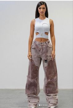 Futuristic Fashion, Streetwear Fashion Women, Carpenter Pants, Looks Chic, Stage Outfits, Streetwear Outfit, Season 4, Fashion Killa