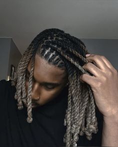 Grey Locs Men, Men’s Locs With Fade, Silver Locs Men, Inner Lock Dreads, Dread Ideas Men, Mens Loc Colors, White Locs Men, Bleached Locs Men, Color Locs Men