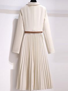 Ninja Dress, Chic Blazer, Office Dresses For Women, Dress Women Elegant, Dress Belt, Elegant Dresses For Women, Pleated Midi Dress, Elegant Chic, Mid Dresses