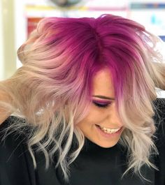 Magenta Roots Blonde Hair, Colorful Roots Blonde Hair, Blonde Hair With Pink Roots, Blonde With Colored Roots, Summer 24 Hair Trends, Hot Roots Hair Color, Colored Hair Roots, 2024 Haircut, Spring Hair Color Trends