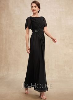 [136,00 €] A-Linie U-Ausschnitt Knöchellang Chiffon Kleid für die Brautmutter mit Rüschen Perlstickerei Bride Silhouette, Chiffon Ruffle Dress, Ruffle Beading, Mother Of Groom Dresses, Two Piece Homecoming Dress, Chiffon Evening Dresses, Bride Groom Dress, Mob Dresses, Beaded Chiffon