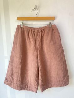 Atelier Delphine Mauve Linen Shorts! Add a subtle hint of color to your shorts collection. Features pockets and an elastic waistband. They're a size Medium and are in excellent condition. Approx. Measurements: Waist: 32" (Unstretched) to 40" (Stretched) Rise: 13.5" Inseam: 11" Faded Cotton Shorts, Mid-rise Faded Cotton Shorts, Vintage Mid-rise Cotton Shorts, Solid Linen Shorts With Built-in Shorts, Shorts Collection, Ryan Roche, Ace And Jig, Christian Wijnants, Raquel Allegra