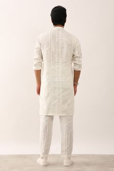 White kurta with applique texture detail in 100% linen base. Paired with a straight trouser. - Aza Fashions Trouser Pattern, Men Kurta, White Kurta, Straight Trousers, Pant Set, Mandarin Collar, Aza Fashion, Pants Set, Types Of Sleeves