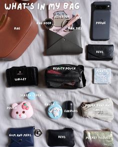 What's in my Bag? Everyday Edition! 👜✨Sharing my daily essentials that keep me organised. What's in your bag? Whats In My Bag Travel Edition, What In My Bag Travel, What’s In My Crossbody Bag, What To Keep In Your Purse, Whats In My Purse Essentials, What’s In My Purse, Small Purse Essentials, Bag Essentials Everyday