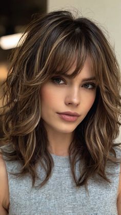 🌟 Revitalize the Game-Changing Hair For Fall 2024 Layered Haircuts for Long Hair | Modern Shoulder Length Wavy Hair With Layers, 70s Layered Hair, Medium Wavy Haircuts, Hair For Fall, Layered Haircuts For Long Hair, Medium Length Hair With Bangs, Rocker Hair, Subtle Layers