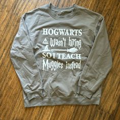 Harry Potter Sweatshirt Size Large Oversized Never Worn Hogwarts Sweatshirt, Hufflepuff Sweatshirt, Harry Potter Hoodie Sweatshirts, Harry Potter Big Blanket Hoodie, Harry Potter Sweatshirt, Teacher Sweatshirt, Gray Green, Hogwarts, Green And Grey