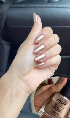 Makeup Paint, Nail Paint Shades, Minimal Nails Art, Pretty Nail Colors, Graduation Nails, Hello Nails, Sassy Nails, Nude Nail Designs, Simple Gel Nails