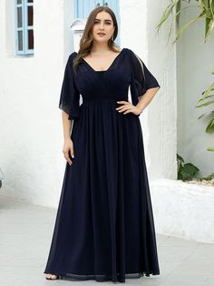 Dress With Flowy Sleeves, Affordable Formal Dresses, Gorgeous Wedding Dress Princesses, Plus Size Wedding Dresses With Sleeves, Casual Wedding Guest Dresses, Elegant Plus Size, Stunning Bridesmaid Dresses, Dresses Wedding Guest, Long Evening Dresses