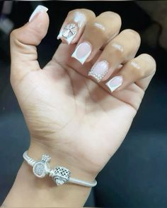 Nail Ideas Black Women Short, Senior Portraits Nails, Short Squat Nails, White Nails Short Square, French Tip With Charms, Xs Nails, Birthday Nail, Girly Acrylic, Graduation Nails